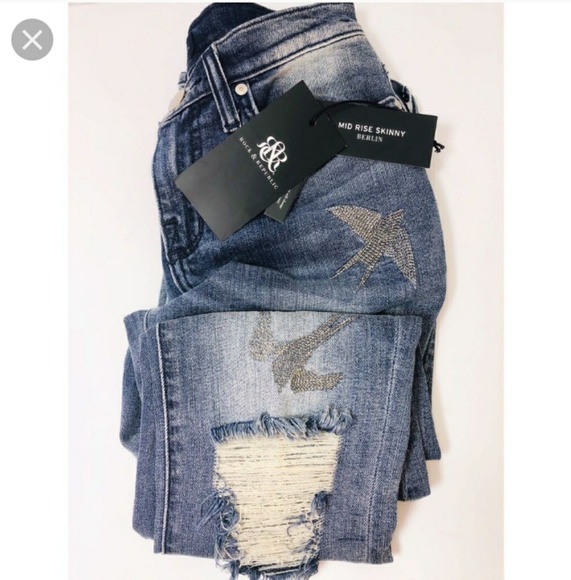 Rock & Republic Denim - Distressed Midrise skinny jean rock & republic NWT